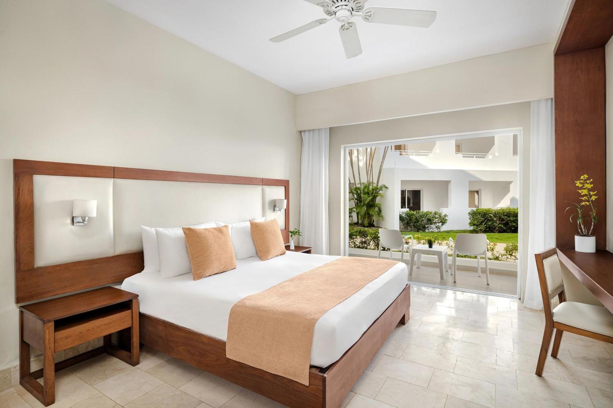 Quarto Superior Deluxe com Vista Tropical - Cama de Casal